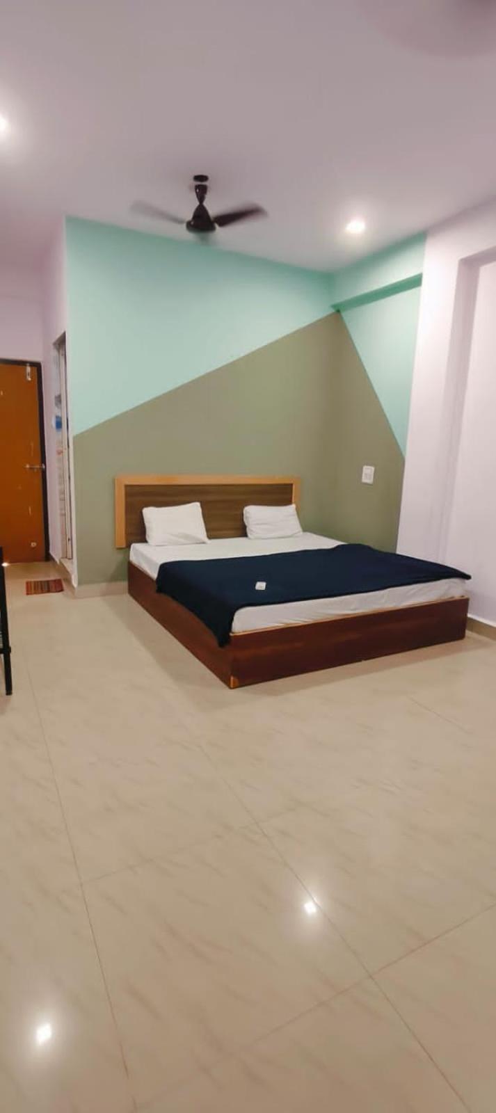 Esther Guest House Calangute Room photo